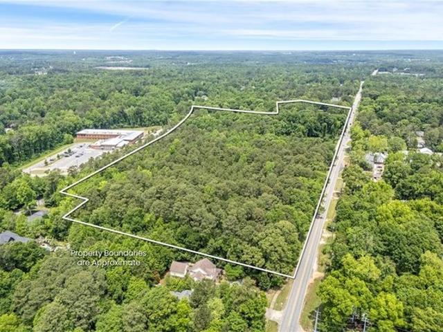 Land for sale in Auburn, Alabama