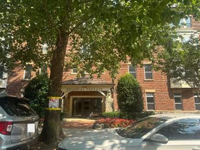 Condo for sale in Arlington