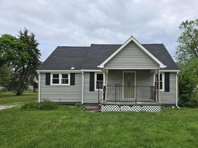 House for sale in Rushville