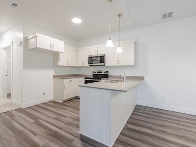 House for sale in Saratoga Springs, Utah
