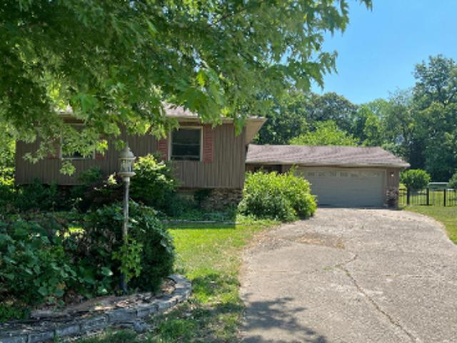House for sale in Edwards, Illinois