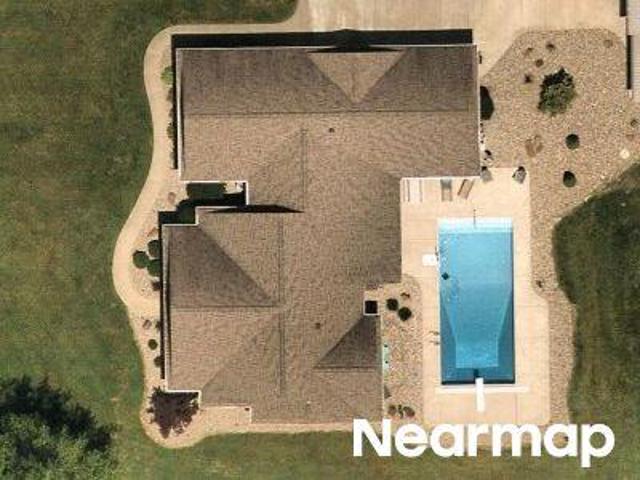House for sale in Sullivan