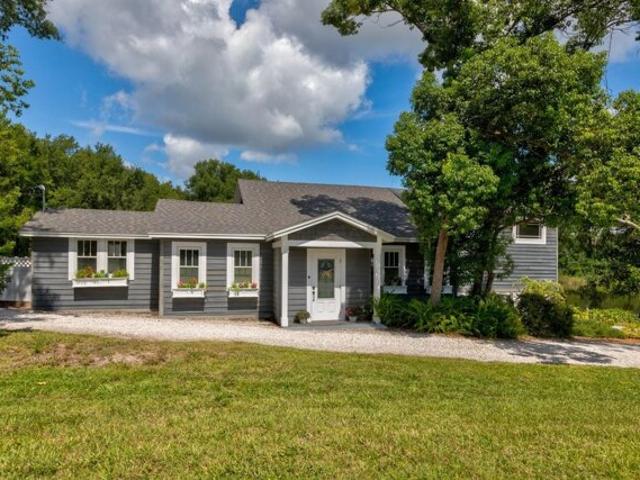 House for sale in Eustis