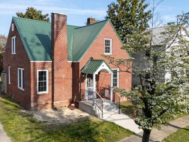 House for sale in Hertford House for sale in Hertford
