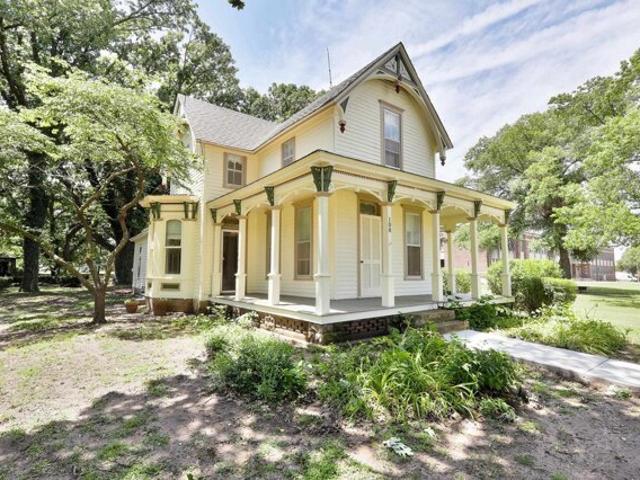 House for sale in Conway Springs