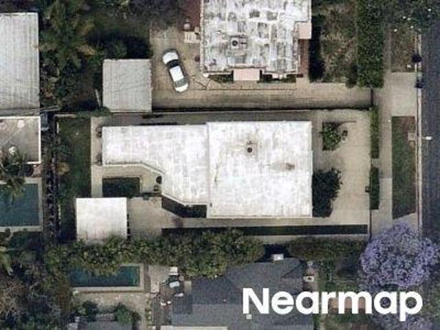 House for sale in Canoga Park, California