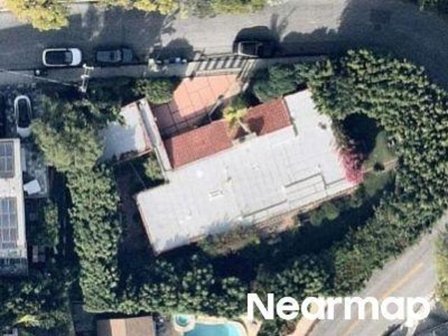 House for sale in Canoga Park, California