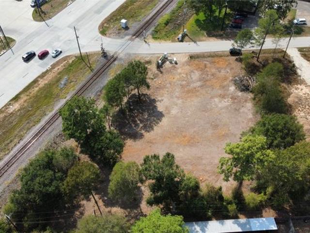 Land for sale in Magnolia, Texas