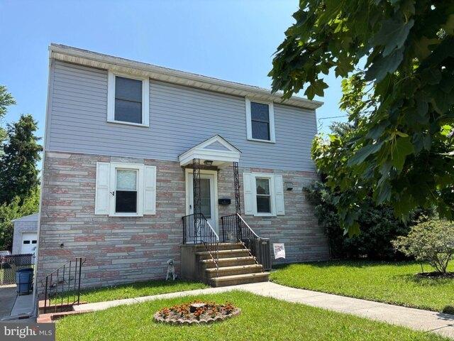 House for sale in Audubon