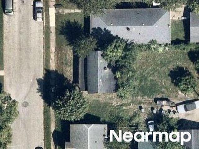 House for sale in Near Eastside, Camby