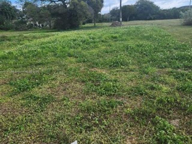 Land for sale in Deerfield Beach Land for sale in Deerfield Beach