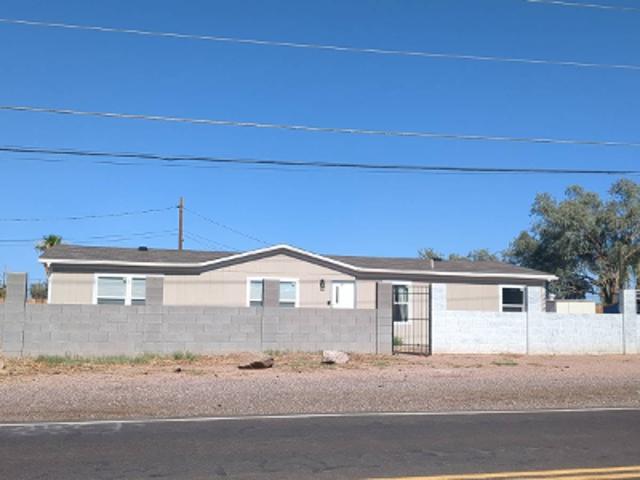 House for sale in Apache Junction, Arizona