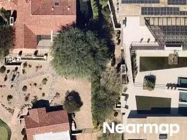 House for sale in Paradise Valley