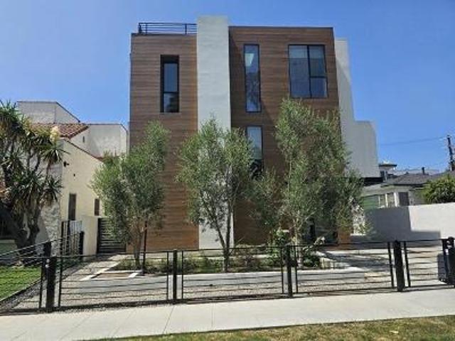 House for sale in Los Angeles, California