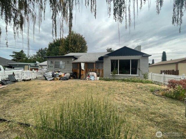 House for sale in East Wenatchee, Washington