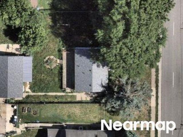 House for sale in Historic Washington Street, Davenport