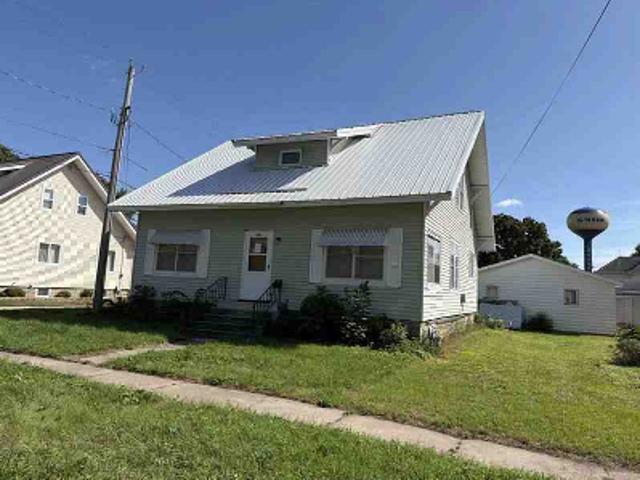 House for sale in Sumner, Bremer County