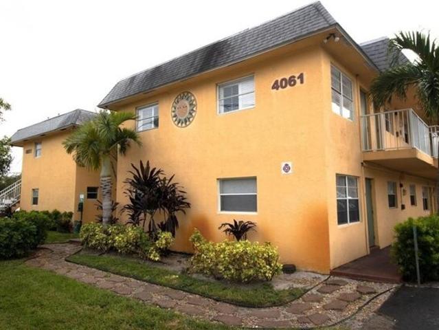 Condo for sale in Oakland Park, Florida