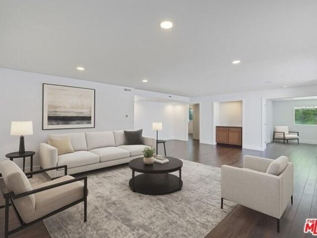 Condo for sale in Beverly Hills, California