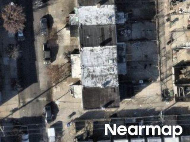 Townhouse for sale in Ellwood Park/Monument, Baltimore