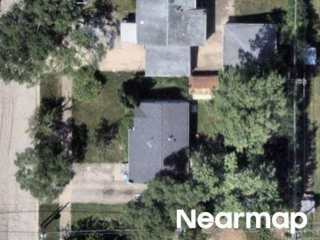 House for sale in Waukegan, Illinois