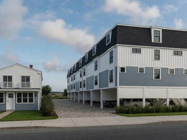 Condo for sale in Massachusetts