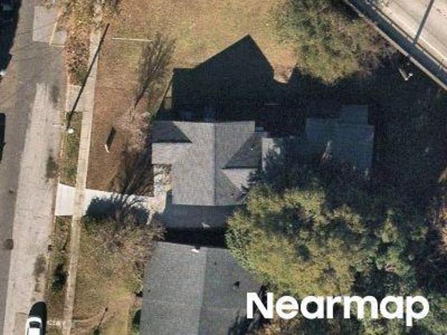 House for sale in Charleston