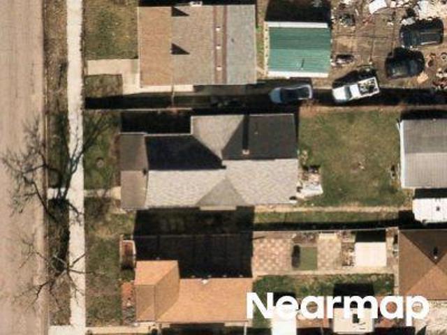 House for sale in Near Eastside, Camby