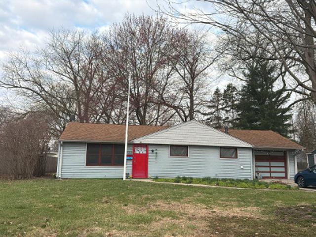 House for sale in Aurora, Illinois