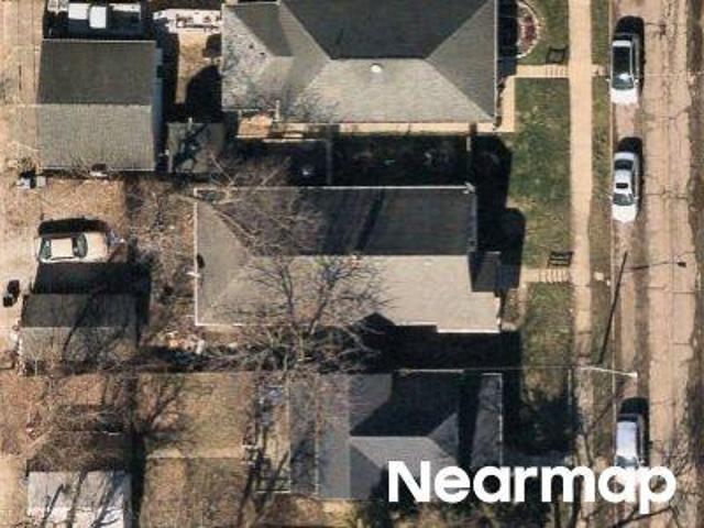 House for sale in Near Eastside, Camby