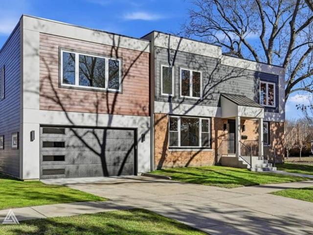 House for sale in Mount Prospect, Illinois