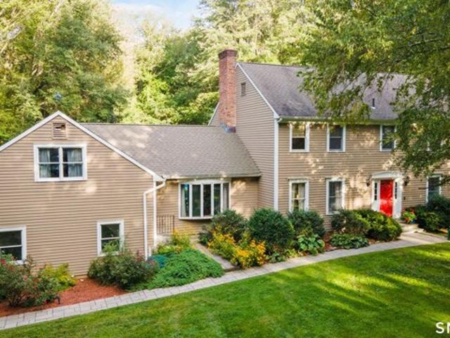 House for sale in Middlebury, Connecticut