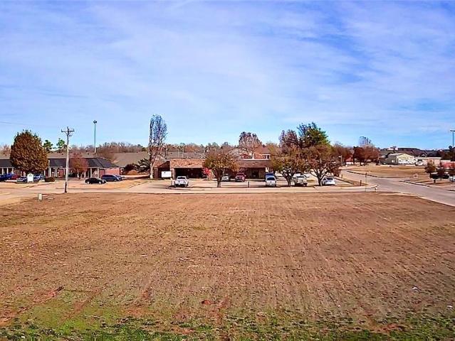 Land for sale in Mustang, Canadian County