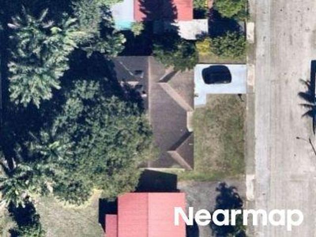 House for sale in Pahokee, Florida