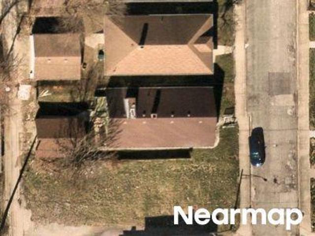 House for sale in Near Eastside, Camby