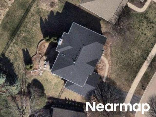 House for sale in Aurora, Illinois