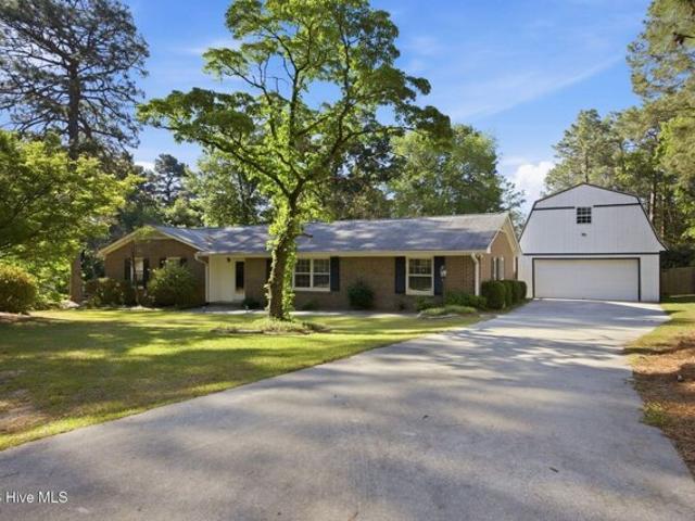 House for sale in Southern Pines, North Carolina