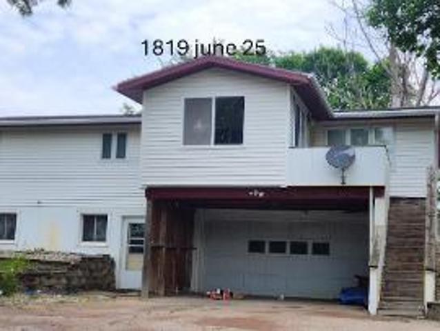 House for sale in Mitchell