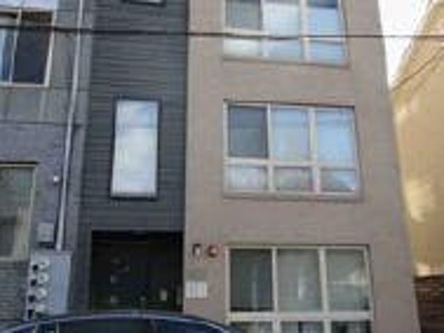 Condo for sale in Philadelphia, Pennsylvania