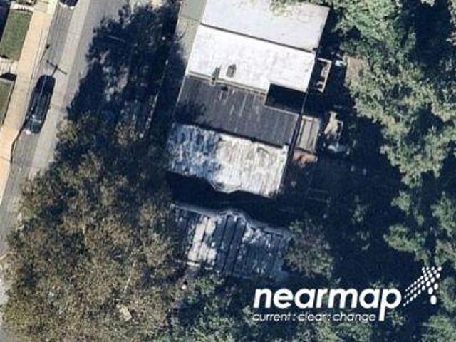 House for sale in Darby