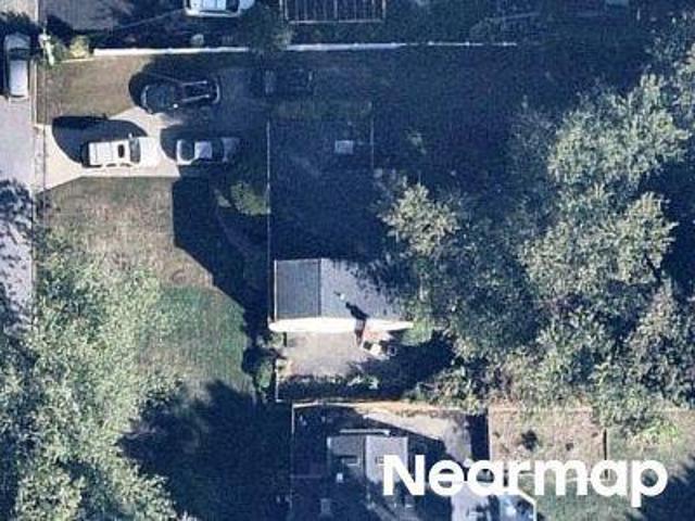 House for sale in Bay Shore, New York