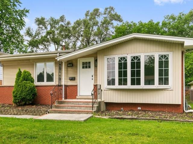 House for sale in Glenwood