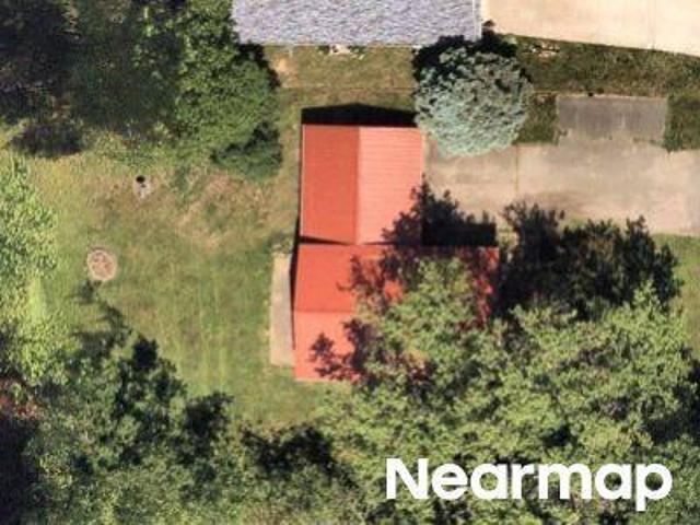 House for sale in Syracuse, Indiana
