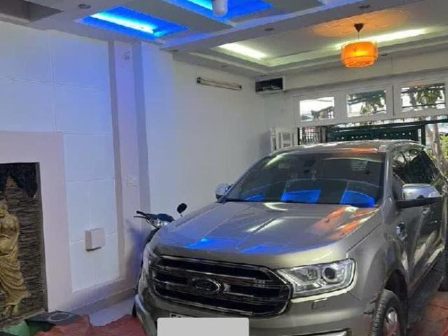 Nhà mặt phố bán tại Khuôn viên UBND Thành phố Hồ Chí Minh, Thành phố Hồ Chí Minh