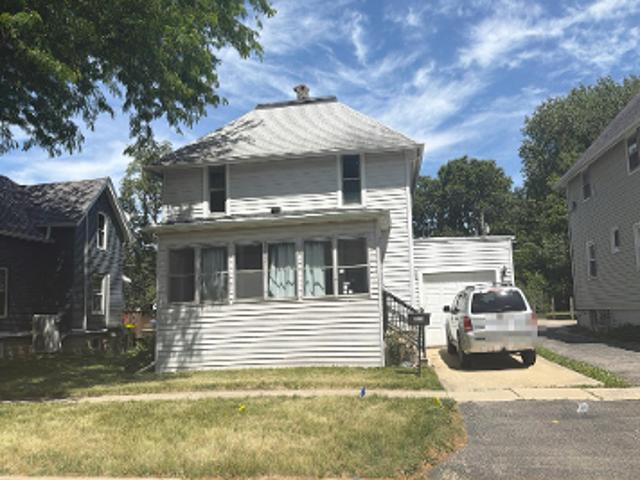 House for sale in Genoa, Illinois