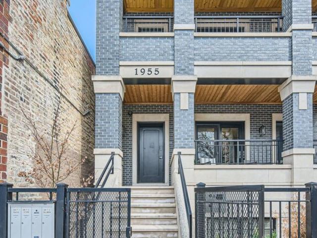 Condo for sale in Chicago