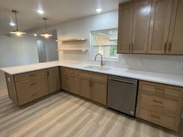 House for sale in Gonzales