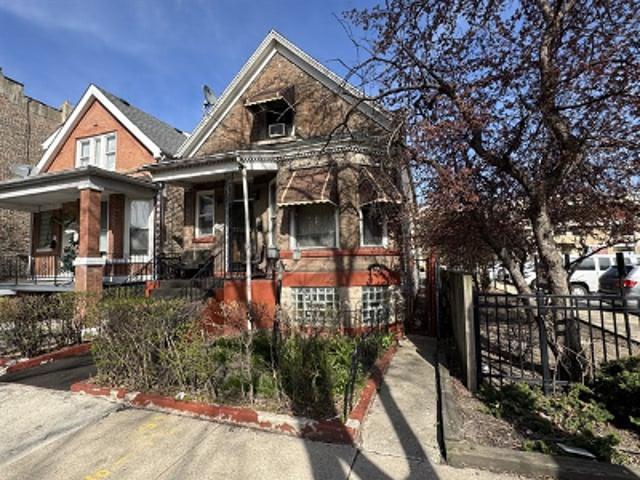 House for sale in Chicago Park, Illinois