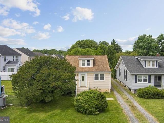 House for sale in Linthicum Heights