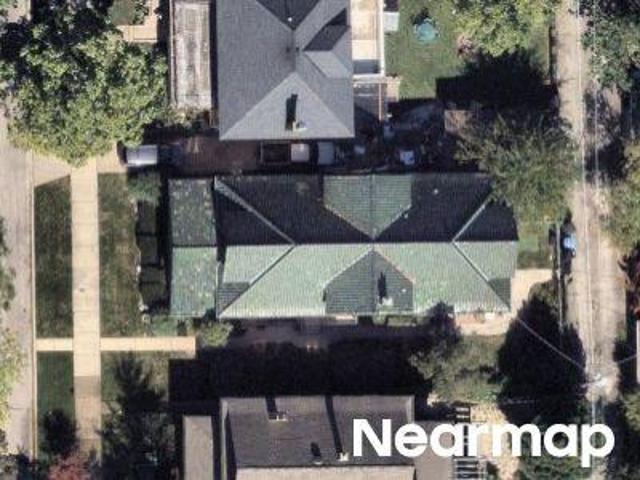 House for sale in The Villa District, Chicago